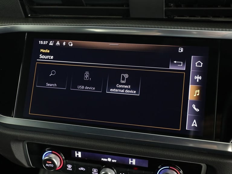 2022 Audi Q3 1.5 TFSI CoD 35 Black Edition SUV 5dr Petrol Manual Euro 6 (s/s) (150 ps) Petrol Manual