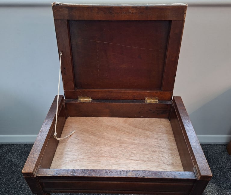 Piano Stool with Storage