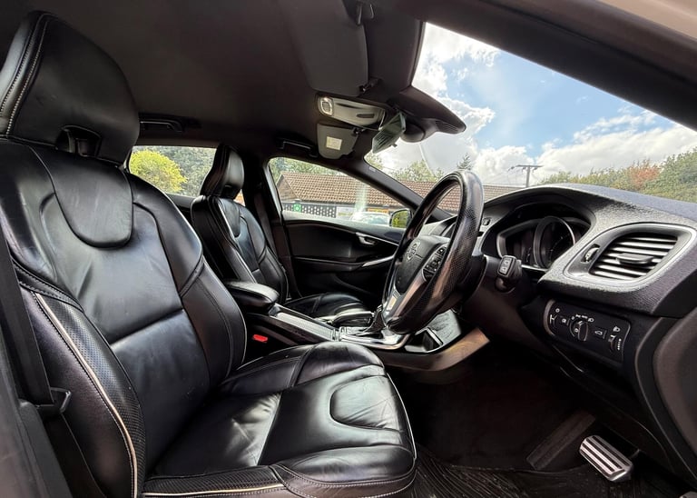 2015 Volvo V40 1.6 D2 R-Design Powershift Euro 5 (s/s) 5dr Diesel
