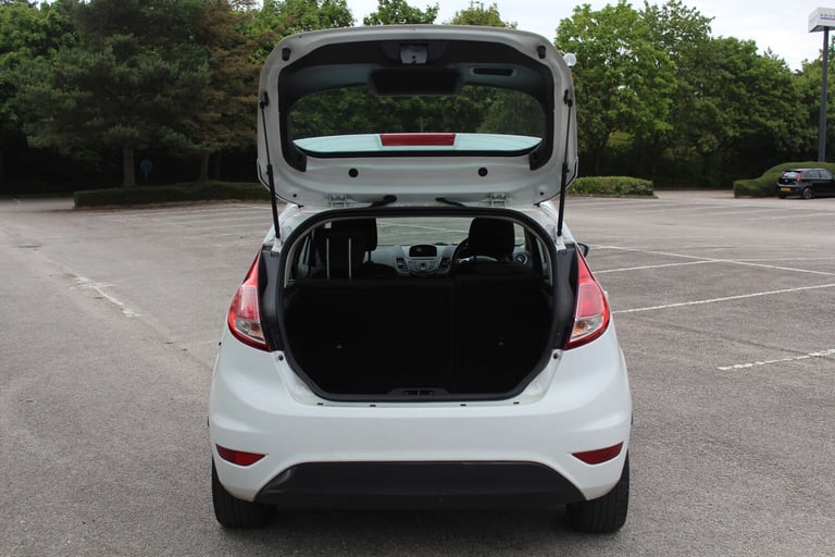 2014 Ford Fiesta 1.25 82 Zetec 5dr HATCHBACK PETROL Manual