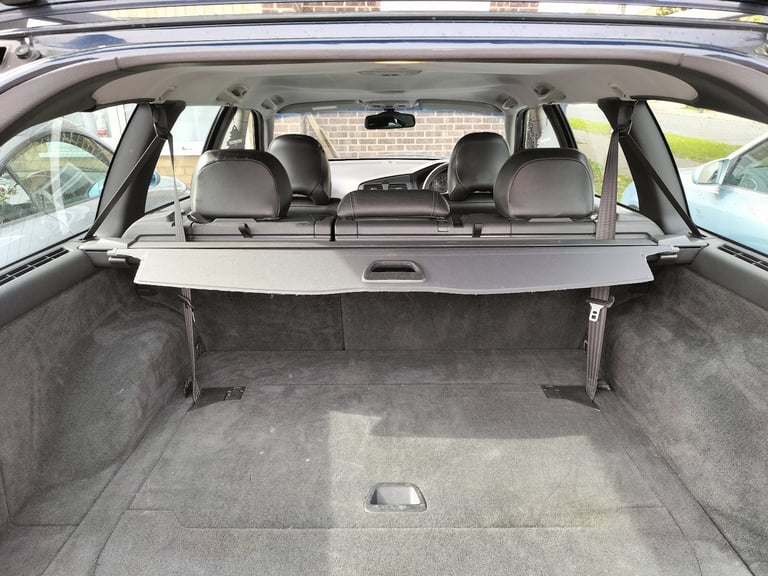 Volvo, V70, Estate, 2002, Other, 2435 (cc), 5 doors