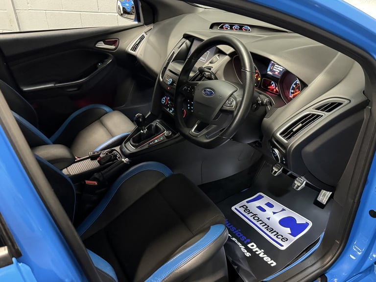 FORD FOCUS 2.3 T EcoBoost RS Blue Manual Petrol 2016