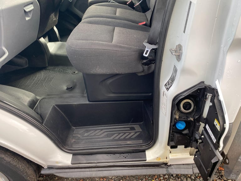 2019 Ford Transit 2.0 350 EcoBlue Leader RWD L3 Euro 6 (s/s) 2dr (1-Stop, Tool Pod) CHASSIS CAB D...