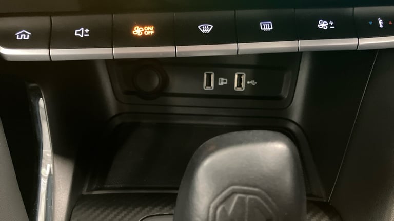 2024 MG MG ZS 1.0T GDi Exclusive 5dr DCT Petrol Hatchback Hatchback Petrol Automatic