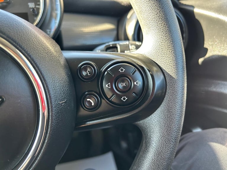 2020 MINI Hatch 1.5 Cooper Classic II 5dr HATCHBACK Petrol Manual