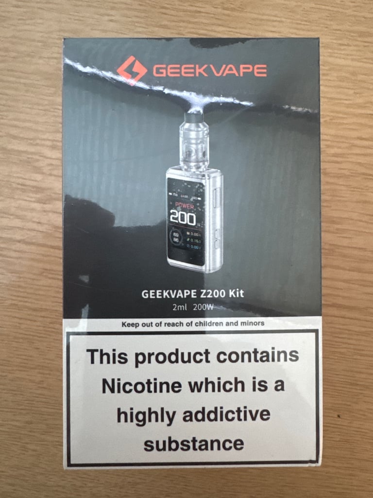 Geekvape z200 kit brand new sealed