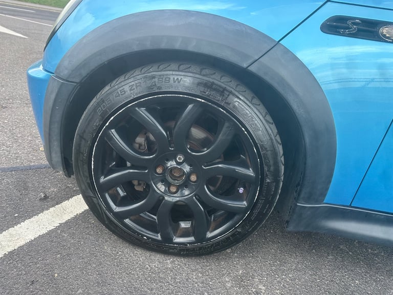 Mini COOPER S R53 1.6 supercharged NEW MOT 