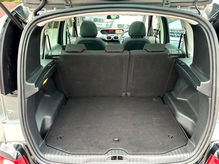 Citroen C3 PURETECH PLATINUM PICASSO-ONLY 60702 MILES, ONLY ?35 ROAD TAX