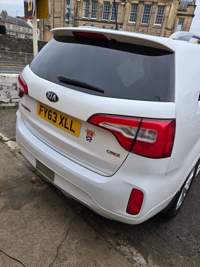 7xseater Kia, SORENTO, Estate, 2013, Other, 2199 (cc), 5 doors