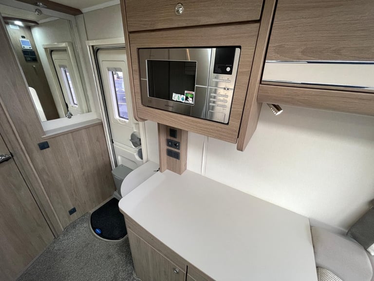 Compass Capiro 482