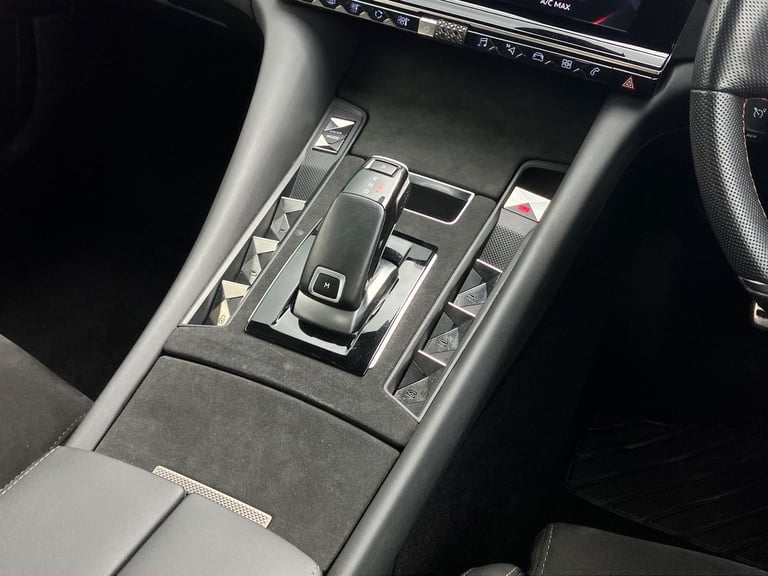 2022 DS Automobiles Ds 9 1.6 PureTech 225 Performance Line + 4dr EAT8 Saloon Petrol Automatic