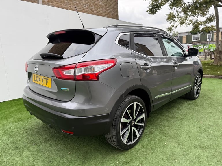 2014 Nissan Qashqai 1.5 dCi Tekna 2WD Euro 5 (s/s) 5dr HATCHBACK Diesel Manual