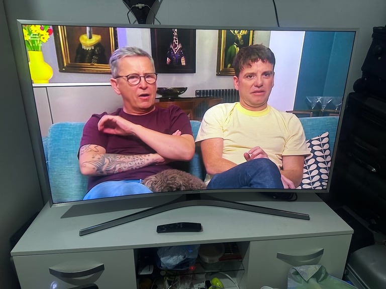 49”SAMSUNG 4k CURVE SMART LED UHDTV 