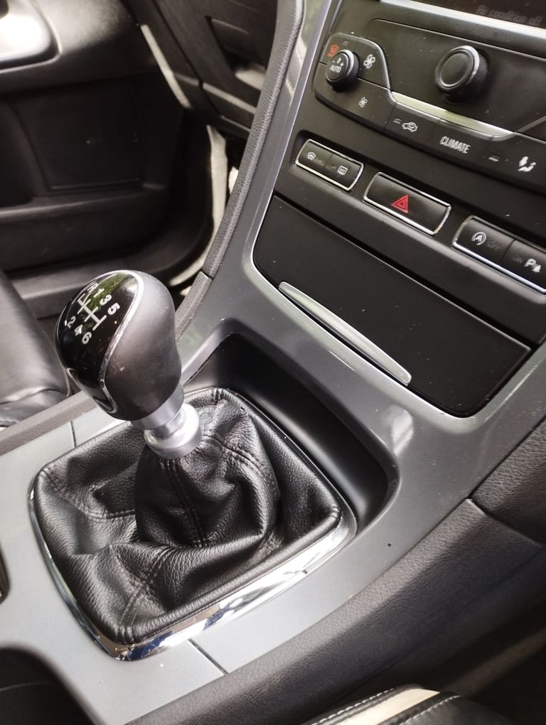 Ford, MONDEO, Zetec Business Edition, Estate, 2014, Manual, 1560 (cc), 5 doors