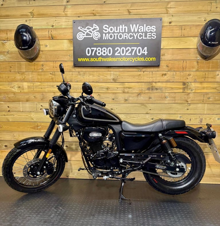 Lexmoto R66 125cc / 2025 (75) model / JUST 39 MILES FROM NEW!