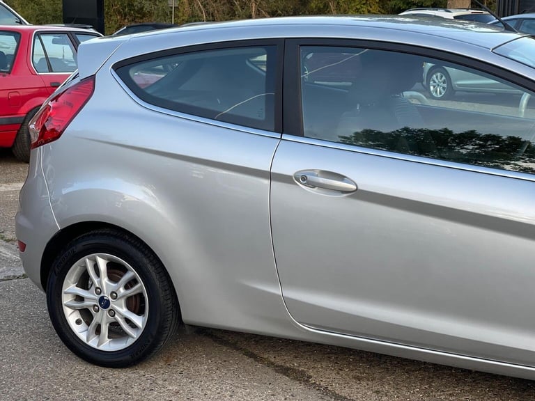 FORD FIESTA 1.0T EcoBoost Zetec Euro 6 (s/s) 3dr 2016