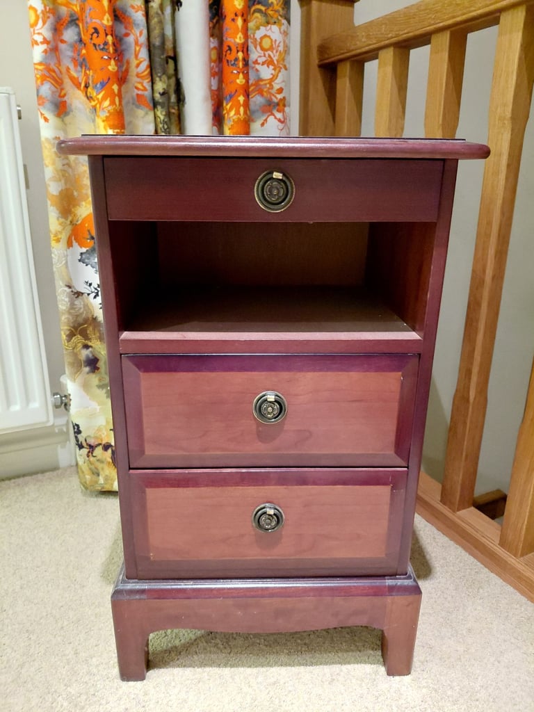 STAG vintage rare minstrel bedside chest.