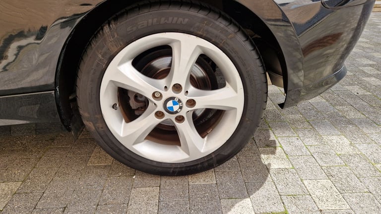 BMW, 1 SERIES, Hatchback, 2009, Manual, 1599 (cc), 3 doors