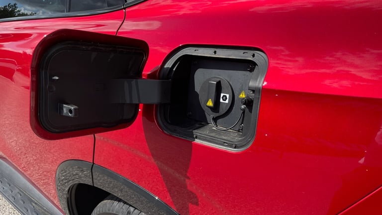 2024 MG HS Plug-in Hybrid 1.5 T-gdi Phev SE Au Hybrid
