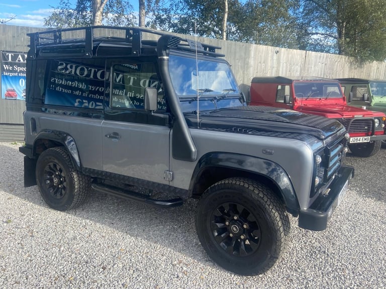2012 Land Rover Defender 90 2.2 TDCi County Station Wagon Double Cab 3dr Diesel Manual 4WD SWB Eu...