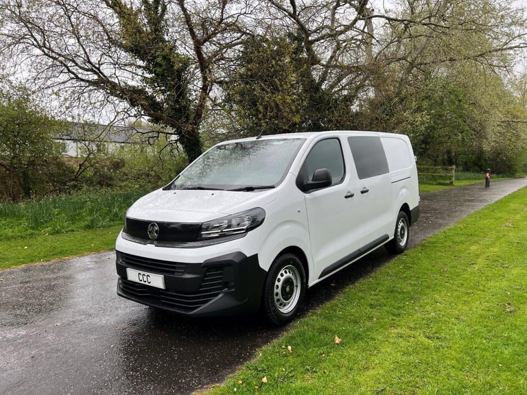 November 2024 Vauxhall Vivaro 2.0 3100 Prime XL Crew (145) Double Cab – 5 Seater