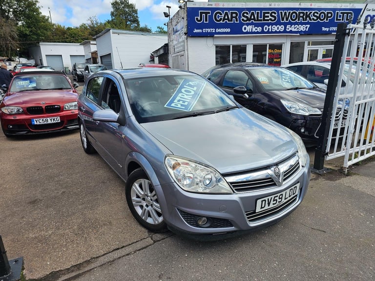 2009 Vauxhall Astra 1.6i 16v Design 5dr HATCHBACK Petrol Manual