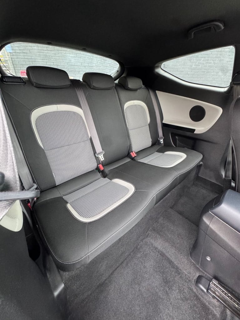 2014 Kia Pro Ceed 1.6 GDi SE 3dr DCT HATCHBACK PETROL Automatic