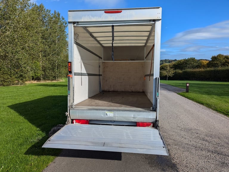  MERCEDES-BENZ SPRINTER 3.5t Progressive Luton Tail Lift