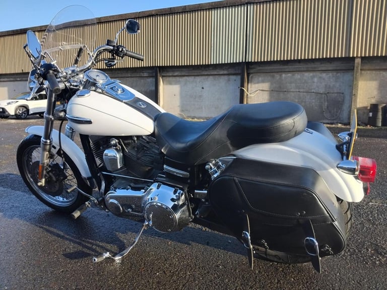 2006 56 HARLEY DAVIDSON FXDC SUPER GLIDE CU 1584 SUPERGLIDE CUSTOM CRUISER WHITE