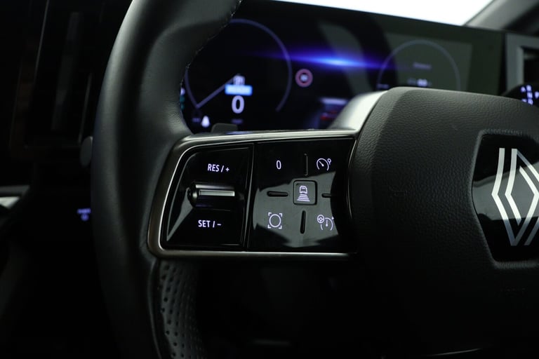 2024 Renault Megane E Tech EV60 160kW Iconic 60kWh Optimum Charge 5dr Auto Hatchback Electric Aut...