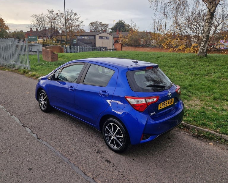 2019 Toyota Yaris 1.5 Hybrid Icon Tech 5dr CVT HATCHBACK PETROL/ELECTRIC Automatic