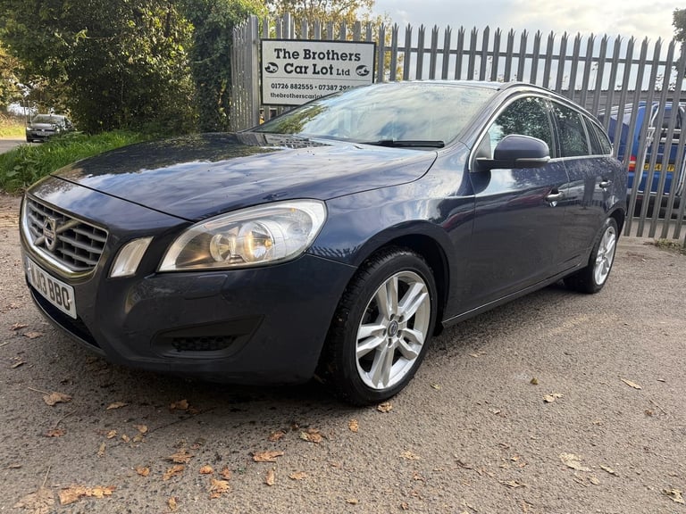 image for 2013 Volvo V60 D3 [136] SE 5dr ESTATE Diesel Manual