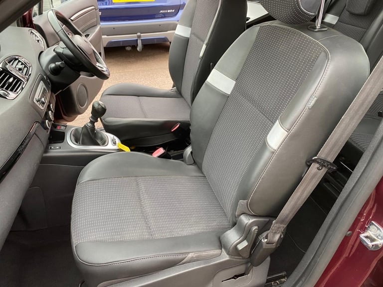 2013 Renault Scenic 1.5 dCi Dynamique TomTom 5dr MPV Diesel Manual