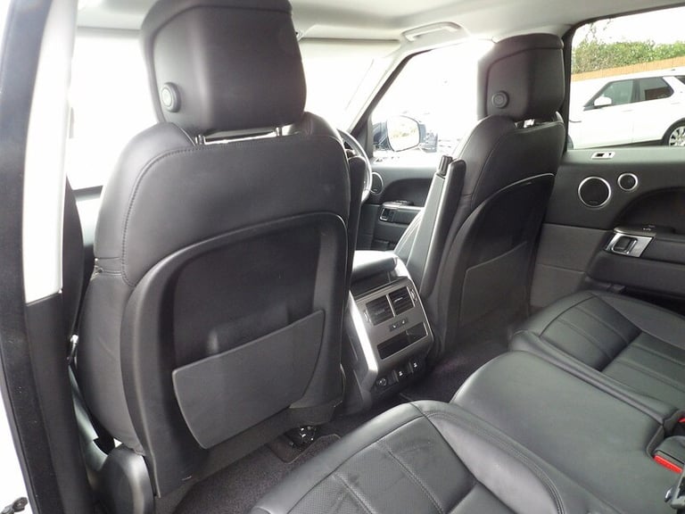 2019 Land Rover Range Rover Sport 3.0 SDV6 HSE 5dr Auto ESTATE DIESEL Automatic