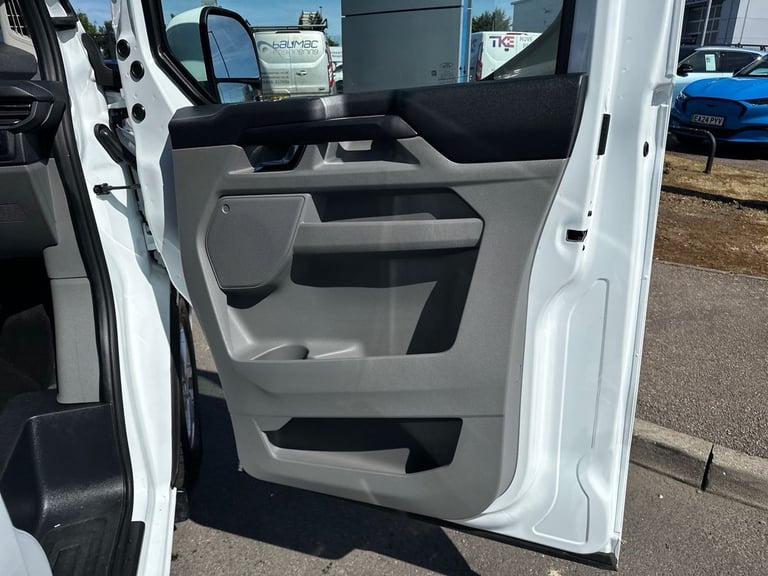 2024 Ford Transit Custom 2.0 EcoBlue 136ps H1 Van Limited PANEL VAN DIESEL Manual