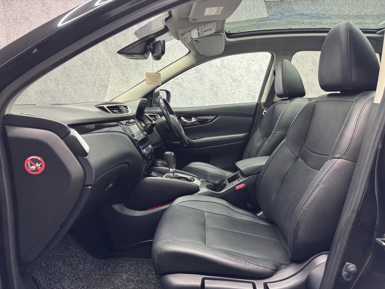 2015 Nissan Qashqai 1.2 DIG-T Tekna XTRON 2WD Euro 6 (s/s) 5dr HATCHBACK Petrol Automatic