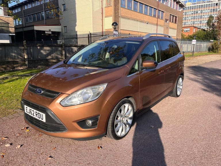 2012 Ford Grand C-Max 1.0T EcoBoost Zetec Euro 5 (s/s) 5dr MPV Petrol Manual
