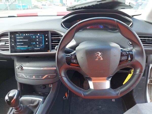 2021 Peugeot 308 SW 1.5 BlueHDi Active Estate 5dr Diesel Manual Euro 6 (s/s)
