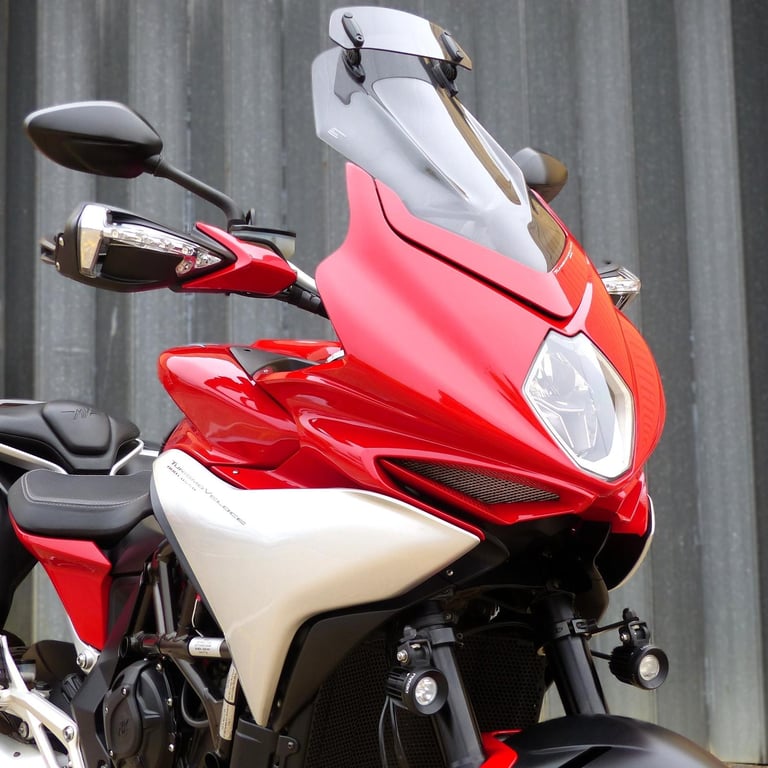 2018 MV AGUSTA TURISMO VELOCE 800 LUSSO – STUNNING, FSH, EXCELLENT CONDITION