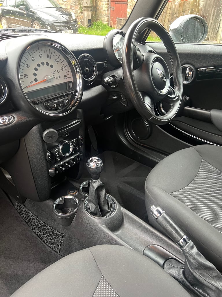 Mini Convertible Cooper Diesel 1.6