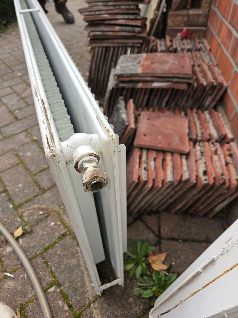 Type 22 panel radiator 1935mm wide x 500mm high