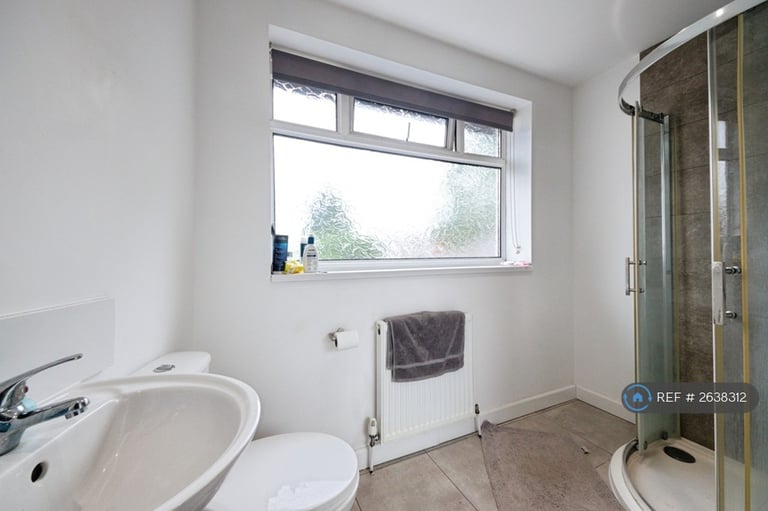 1 bedroom in Wellsford Avenue, Solihull, B92 (#2638312)