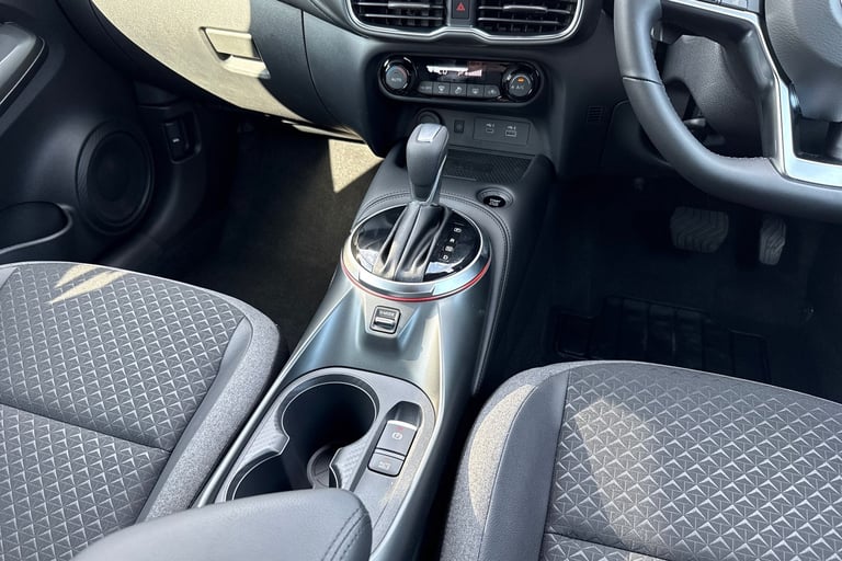 2025 Nissan Juke 1.6 Hybrid N-Connecta 5dr Auto Hatchback Hybrid Automatic