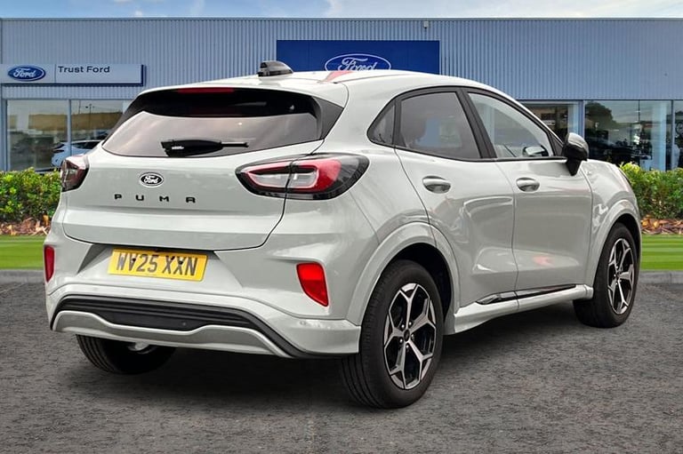 2025 Ford Puma 1.0 EcoBoost Hybrid mHEV ST-Line 5dr DCT HATCHBACK PETROL Automatic