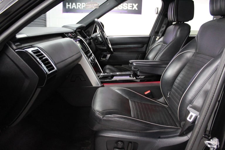 2019 Land Rover Discovery 3.0 SD V6 HSE Luxury Auto 4WD Euro 6 (s/s) 5dr ESTATE Diesel Automatic