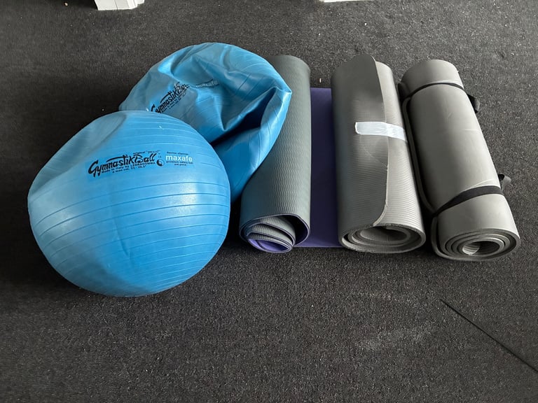 image for 2 Exercise balls and 3 yoga exercise mats