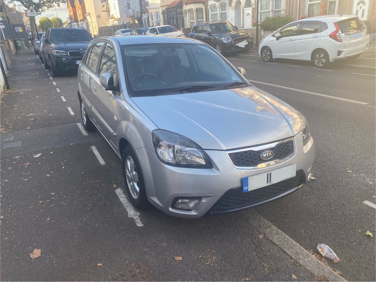 Kia, RIO, Hatchback, 2011, Manual, 1399 (cc), 5 doors