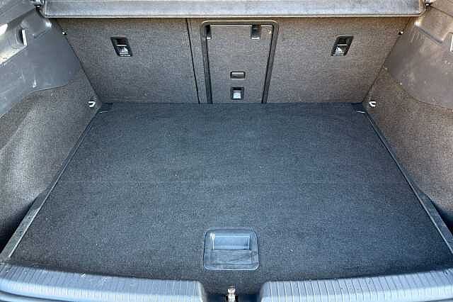 2022 Volkswagen ID.3 150kW Family Pro Performance 58kWh 5dr Auto Hatchback ELECTRIC Automatic