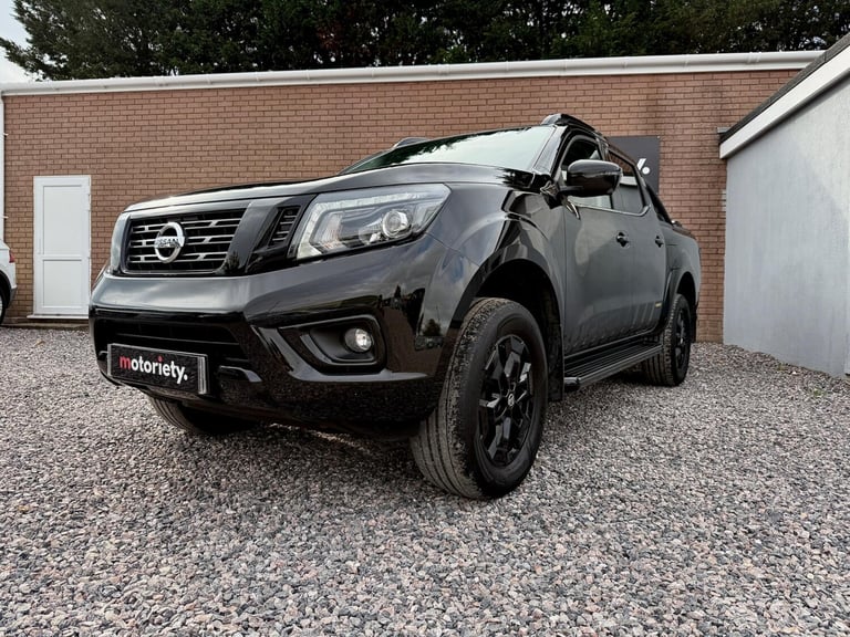 2020 Nissan Navara 2.3 dCi N-Guard Auto 4WD Euro 6 4dr PICK UP Diesel Automatic