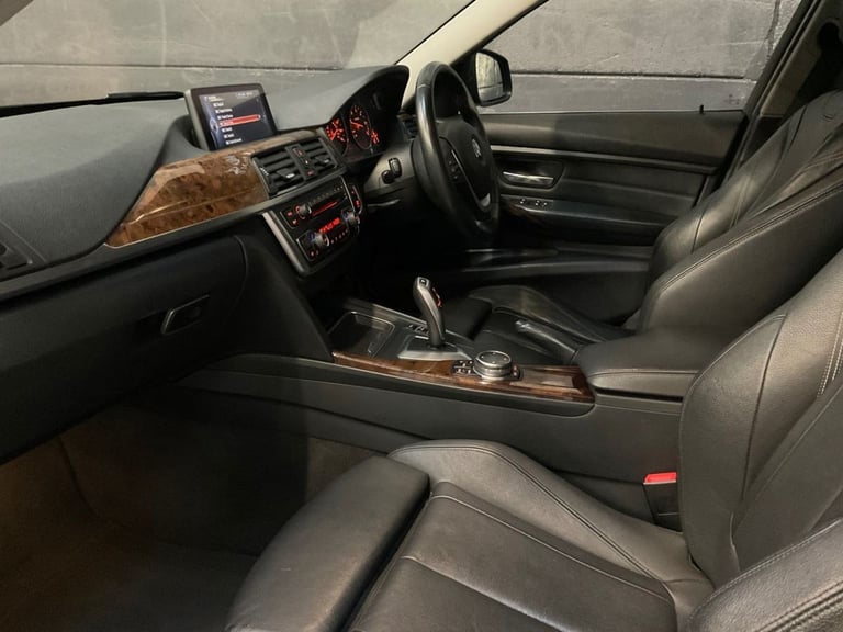 2013 BMW 3 Series 320d Luxury 5dr Step Auto ESTATE DIESEL Automatic